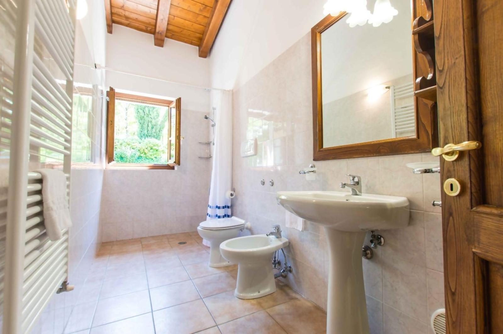 Agriturismo Podere La Casaccia Poppi Eksteriør bilde