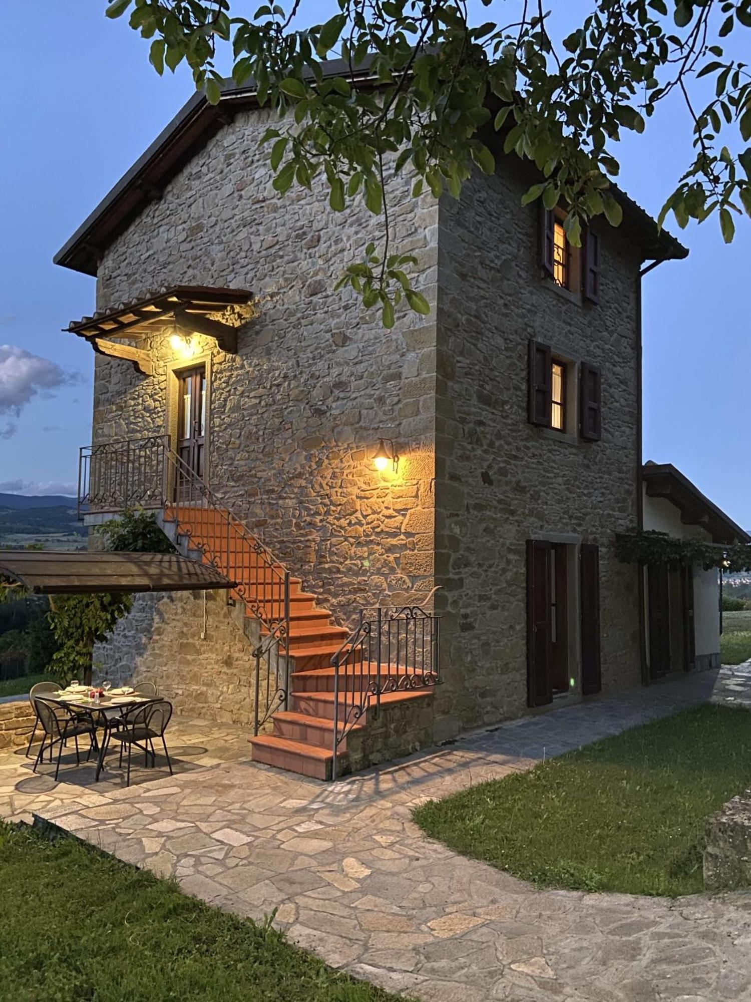 Agriturismo Podere La Casaccia Poppi Eksteriør bilde